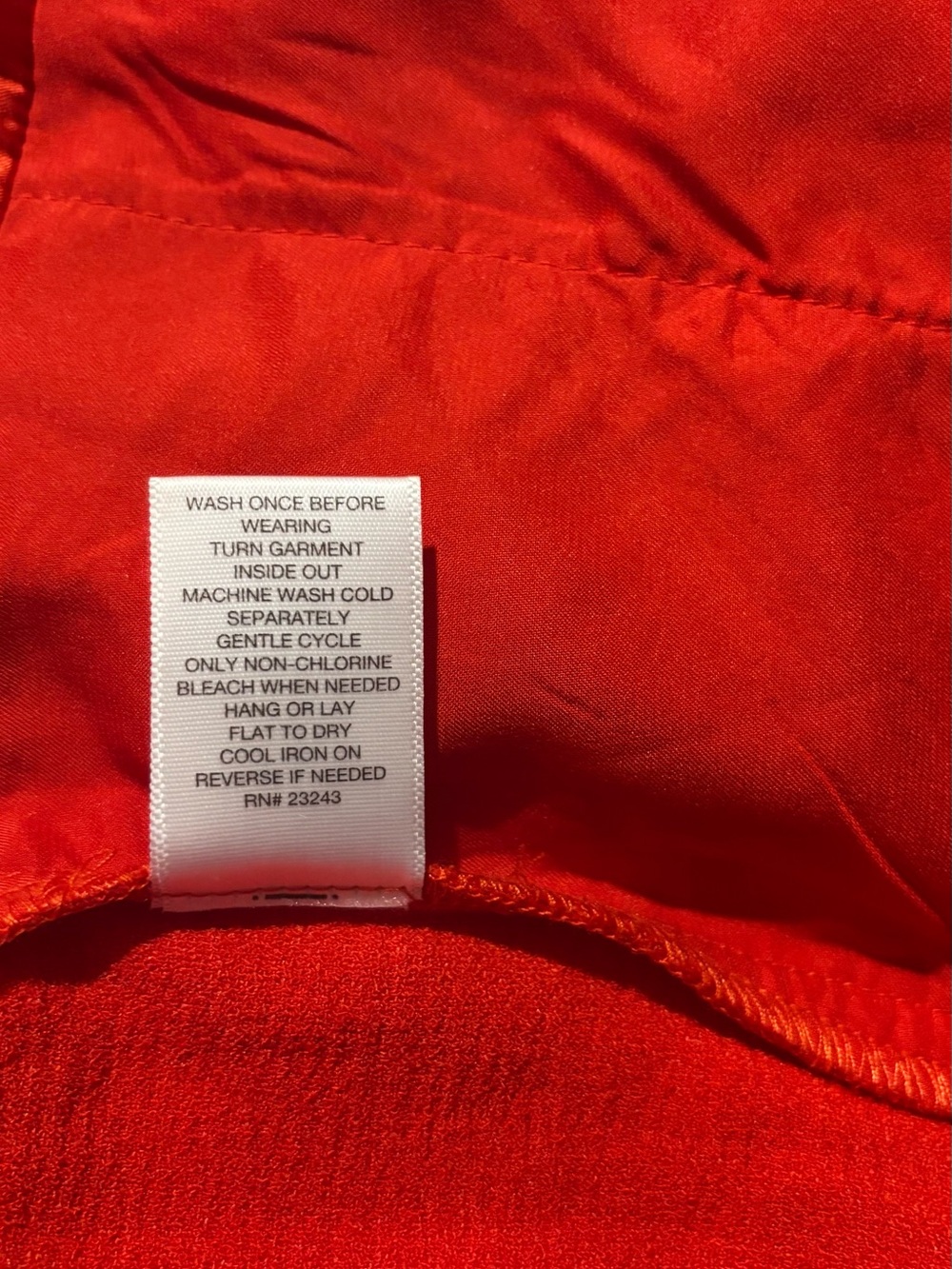 Elegant Red Wide-Leg Jumpsuit with Belt. New York & Company. Size 10 - Picture 14 of 14